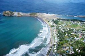 Pobřeží jižně od Gisborne/The coast south of Gisborne