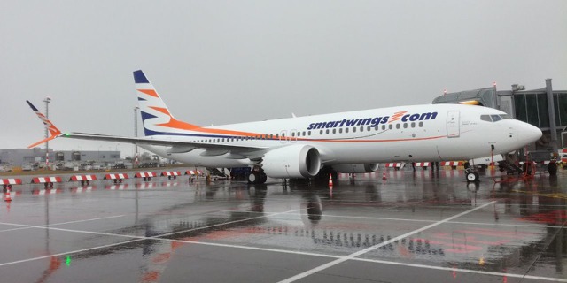 Nejnovější přírůstek do flotily Travel Service, Boeing 737MAX 8. Bude létat pod značkou Smart Wings. Foto: Jan Dvořák, FR