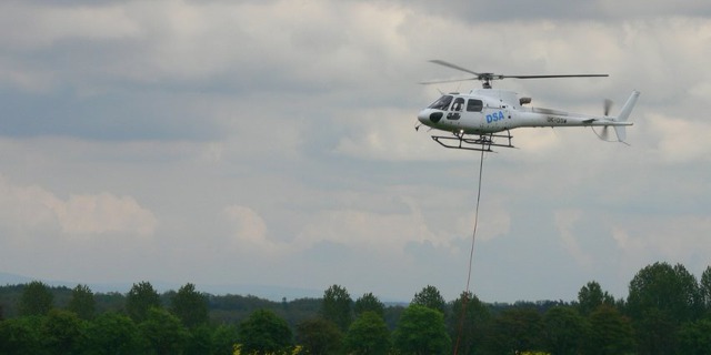 Zásah všech složek IZS společně s vrtulníky u simulované hromadné nehody. Foto: Michal Beran