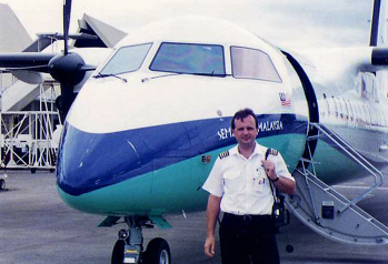 Miroslav Srnec v době, kdy sloužil na Dash 8 v Malajsii. Foto: Archiv M. Srnce