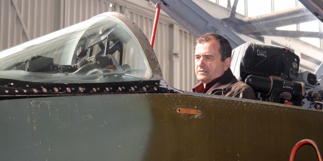 Václav Vašek v kokpitu MiGu-29 v kbelském muzeu. Foto: Miloš Dermišek
