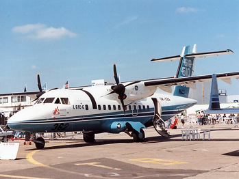 Z aerosalonu v Paříži v Le Bourget. Byl to jediný zahraniční aerosalon, na kterém byla L-610G předvedena.