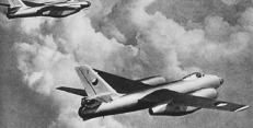 Letouny Iljušin Il-28 československého letectva. Dobová fotografie je retušovaná, chybí útvarové označení na přídi a hlavně kanonů střeleckého stanoviště na zádi. Zdroj: Technet.cz Letouny Iljušin Il-28 československého letectva. Dobová fotografie je retušovaná, chybí útvarové označení na přídi a hlavně kanonů střeleckého stanoviště na zádi. Zdroj: Technet.cz