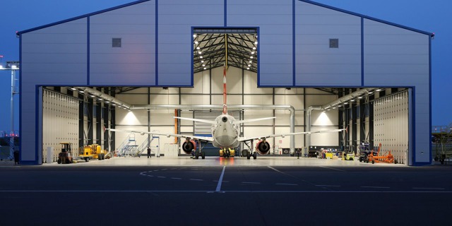 Nový hangár S v areálu Czech Airlines Technics na Letišti Václava Havla. Foto: CSAT