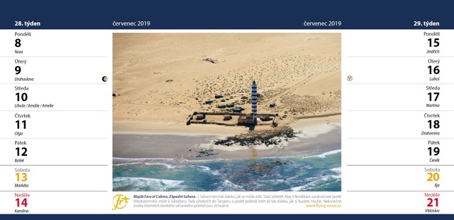 Maják Faro el Cabino na pobřeží Západní Sahary ve stolním kalendáři Báječný svět létání 2019. Foto: Jiří Pruša