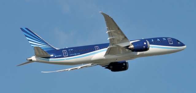 Prvním představitelem zatím poslední generace technologicky velmi vyspělých dopravních letadel je Boeing 787 Dreamliner. 