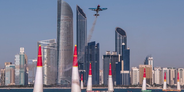 Petr Kopfstein na trati v Abu Dhabi. Zdroj: Red Bull Media House, Sebastian Marko