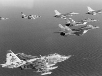 Naše skupina při přeletu z Holandska do Belgie ve složení 2x S--25, 2x MiG-29, 1x L-50 a dvě F-16 belgického letectva. Z druhého L-59 byla tato fotka pořízena. 
