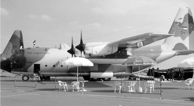 C-135 Herkules při svátku Herkulesů.