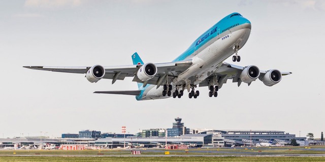 Korean Air Boeing 747-8i s kapacitou 368 míst, který je nasazován na linku z Prahy do Soulu v průběhu letního letového řádu. Foto: Letiště Praha