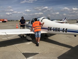 Petr Dolejš, člen Klubu lovců letišť, letěl s Tecnamem OK-LUA-44.
