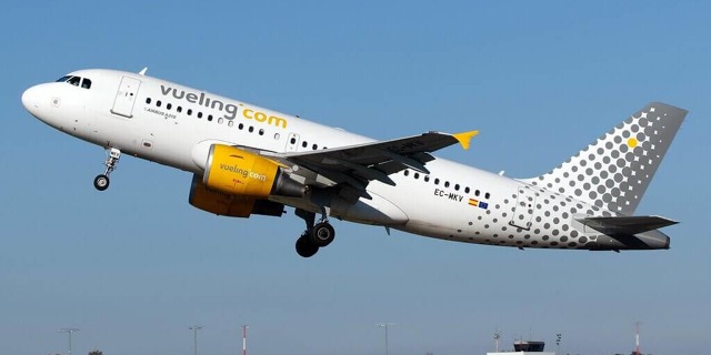 Airbus A319 společnosti Vueling.