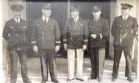 Le Petit Parisien 26.7. 1934: Kilometroví milionáři Air France - zleva doprava: Piloti Jean Laulhé, Pierre Burello, Charles Corsin, Jan Sládek a radio-mechanik Louis Agnus. Laulhé, Burello a Sládek jsou bývalými piloty CFRNA/CIDNA. Le Petit Parisien 26.7. 1934: Kilometroví milionáři Air France - zleva doprava: Piloti Jean Laulhé, Pierre Burello, Charles Corsin, Jan Sládek a radio-mechanik Louis Agnus. Laulhé, Burello a Sládek jsou bývalými piloty CFRNA/CIDNA.
