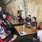 Briefing před vystoupením Martina Šonky a Petra Kopfsteina. 
