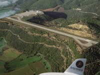 Letiště La Seu d´Urgell - Andorra leží na území Španělska. Letiště La Seu d´Urgell - Andorra leží na území Španělska.