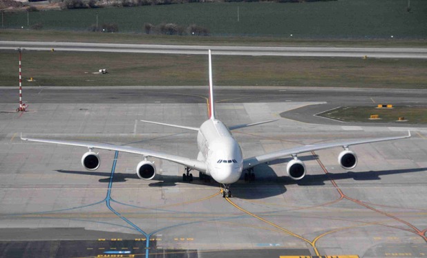Airbus A380 osazen motory Engine Alliance GP7200 nebo Rolls-Royce Trent 900