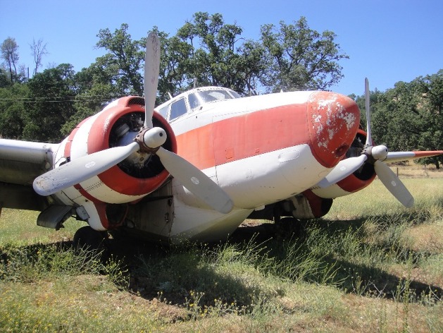 Za 16 let se podvozková kola Harpoonu propadla do země tak, že seděl nádrží přímo na zemi