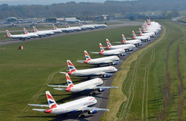 Letadla čekající na návrat do služby. Foto: British Airways