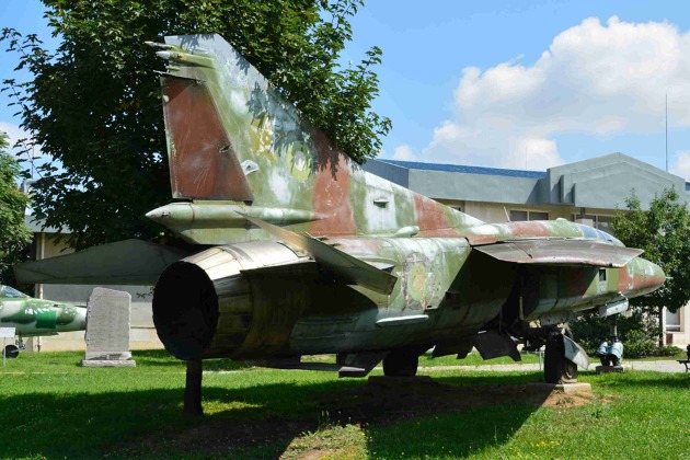 MIG-23UB, dvoumístná verze