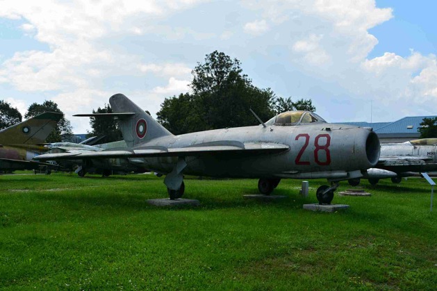 MIG-17