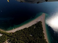 Pláž Zlatni Rat, ostrov Brač Pláž Zlatni Rat, ostrov Brač