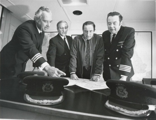 Posádka G-BOAA zleva do prava: letový technik John Lidiard, Cpt. Brian James Calvert, testovací šéfpilot BAE Brian Trubshaw a Cpt. Norman Victor Todd (Foto: British Airways) 