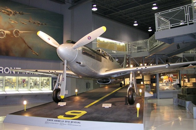 04_North American XP-51