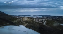 Přistání v Nuuku, hlavním městě Grónska