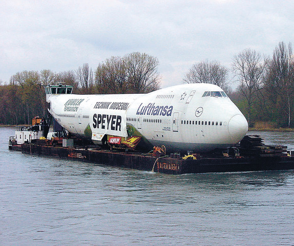 transportabschitt_auf_dem_rhein.jpg