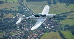 SHARK 600 nově ve flotile F AIR k výcviku i pronájmu