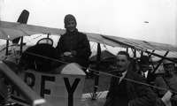 adrienne_bolland_caudron_g.iii_2_1920_meeting_d_aviation_de_buc_foto_agence_meurisse_tn.jpg