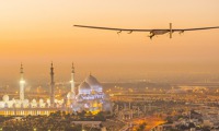 rtw_solar_impulse_2_is_flying_over_the_sheikh_zayed_grand_mosque_in_abu_dhabi_(uae)_undertaking_preparation_flights_for_the_first_ever_round-the-world_solar_cr_web.jpg