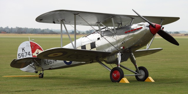 Hawker Fury K5674 opět létá