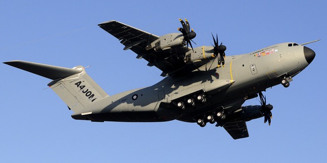 Airbus zastavil zkušební lety A400