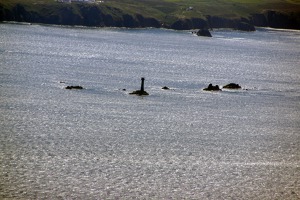 Maják na skaliskách u Land ́s End – nejzápadnějšího bodu anglické 07.jpg