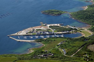 Marina pro rekreační lodě – ostrov Arran, Skotsko 23.jpg
