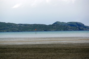 Marker označující střední osu dráhy 25 (opačný směr dráhy 07) 10.jpg