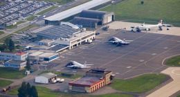 Ryanair prodlužuje provoz linek do Málagy a Girony z ostravského letiště. Létat se bude celoročně.
