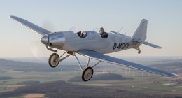 Junkers A50 přiletí do Mladé Boleslavi