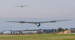 Piloti z obou stran hranic létali společně