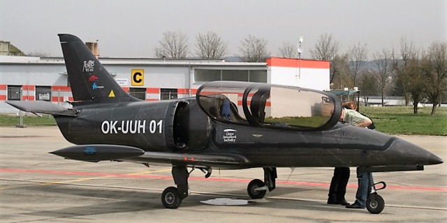 ul39_002_(800x433).jpg