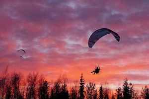 9._svanstein_večerní_pohoda_na_padáku_(762x508).jpg