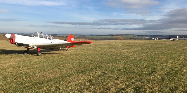 O druhém prosincovém víkendu 2016 proběhla na benešovském letišti soutěž v přesnosti přistání. Pořádal Glider Aerobatic Club Benešov. img_2013_640x480.jpg