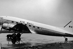 air-mali-douglas-dc-3-g-agzc-_a_pozdÄji_tz-abb_1024x559.jpg