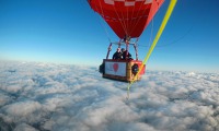 Horkovzdušný balón Ricoh třídy AX10 s posádkou ve složení Jan Suchý a Ondřej Kostrhun během rekordního letu. img_3769_1024x769.jpg