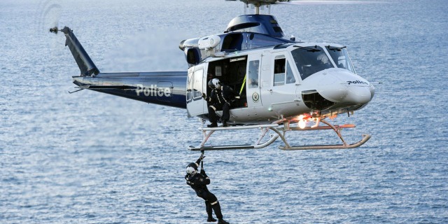 412epi_photo_nsw-polair02219_150508-r00_flat_4928x3280_1280x851.jpg