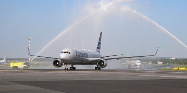 american_airlines_prague_airport_3_1280x856_-min.jpg
