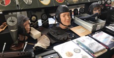 V technickém muzeu ve Speyeru se 3. 11. 2018 koná již 45. mezinárodní burza historických leteckých artefaktů. Obr.: Technik Museum Speyer flugzeug-teile-börse_speyer.jpg
