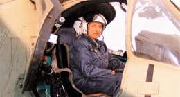 Jiří Macura v kabině Mi-24. Foto: Archiv J. Macury