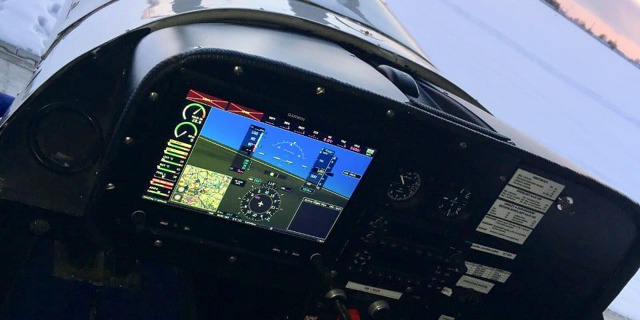 vivat_palubka_foto_blanik_aircraft_cz_960x1280_-min.jpg